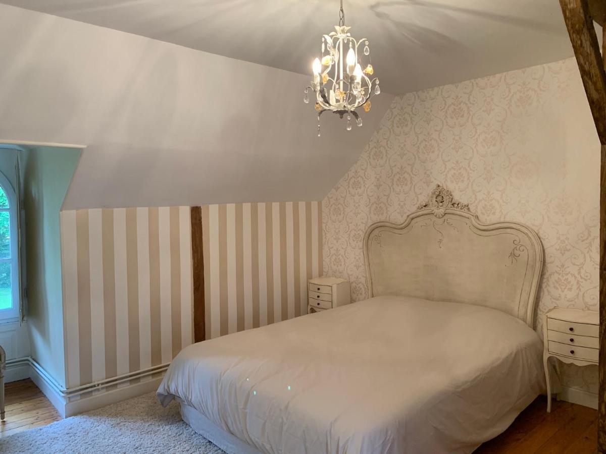 Meunet-Planches Parc De Lesseps B&B 외부 사진