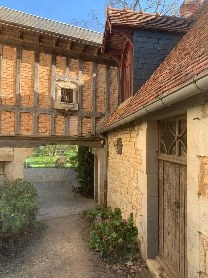 Meunet-Planches Parc De Lesseps B&B 외부 사진