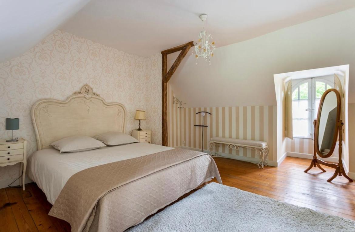 Meunet-Planches Parc De Lesseps B&B 외부 사진